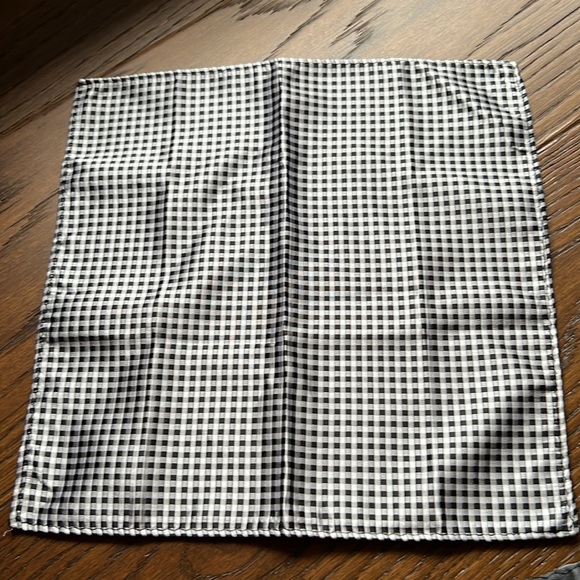 2 new men’s suit handkerchiefs black white gray - Picture 5 of 5